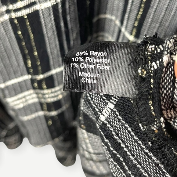 Lane Bryant Black Sequin Plaid Metallic Swing Popover Top Size 18 - Picture 9 of 12